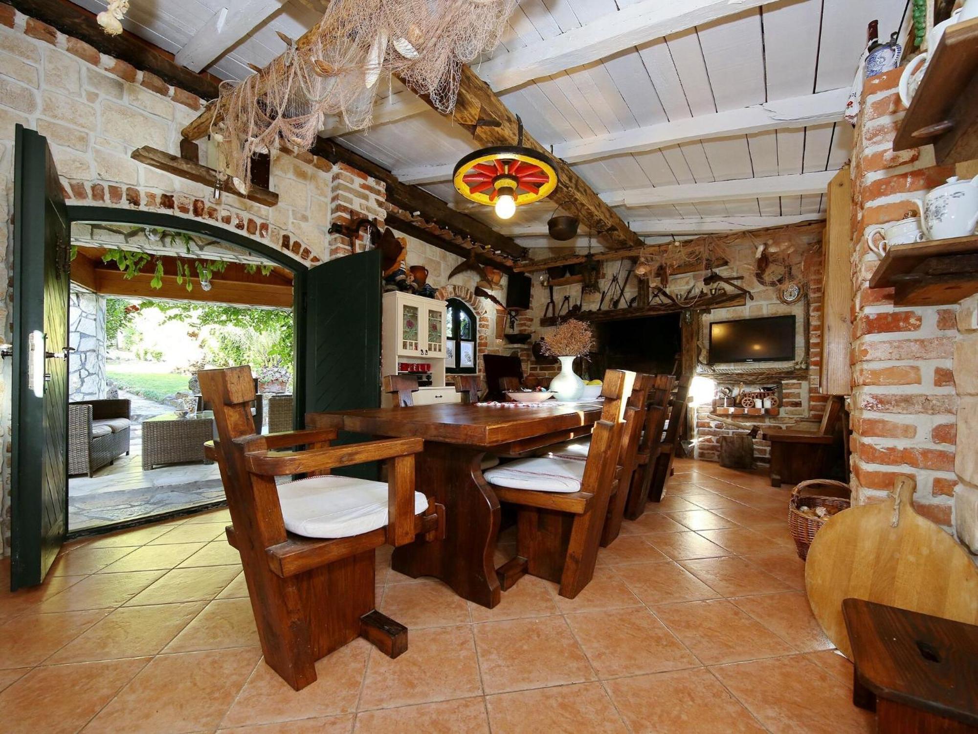 Beautiful Holiday Home With Private Pool, Nice Garden With Relax Area, Taverne Maslenica Eksteriør billede